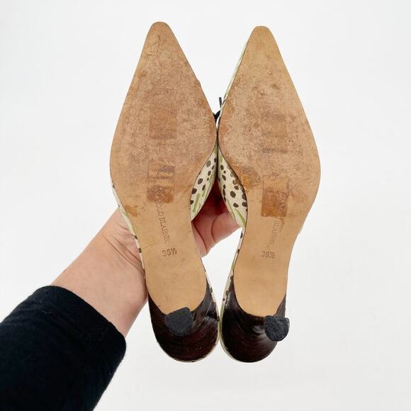 Manolo Blahnik Vintage Beige Green Brown Canvas Bow Pointed Toe Mules IT 36.5 - Picture 10 of 11